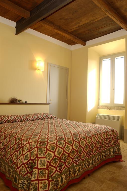 Agriturismo Casale Bonaparte Cellere ภายนอก รูปภาพ
