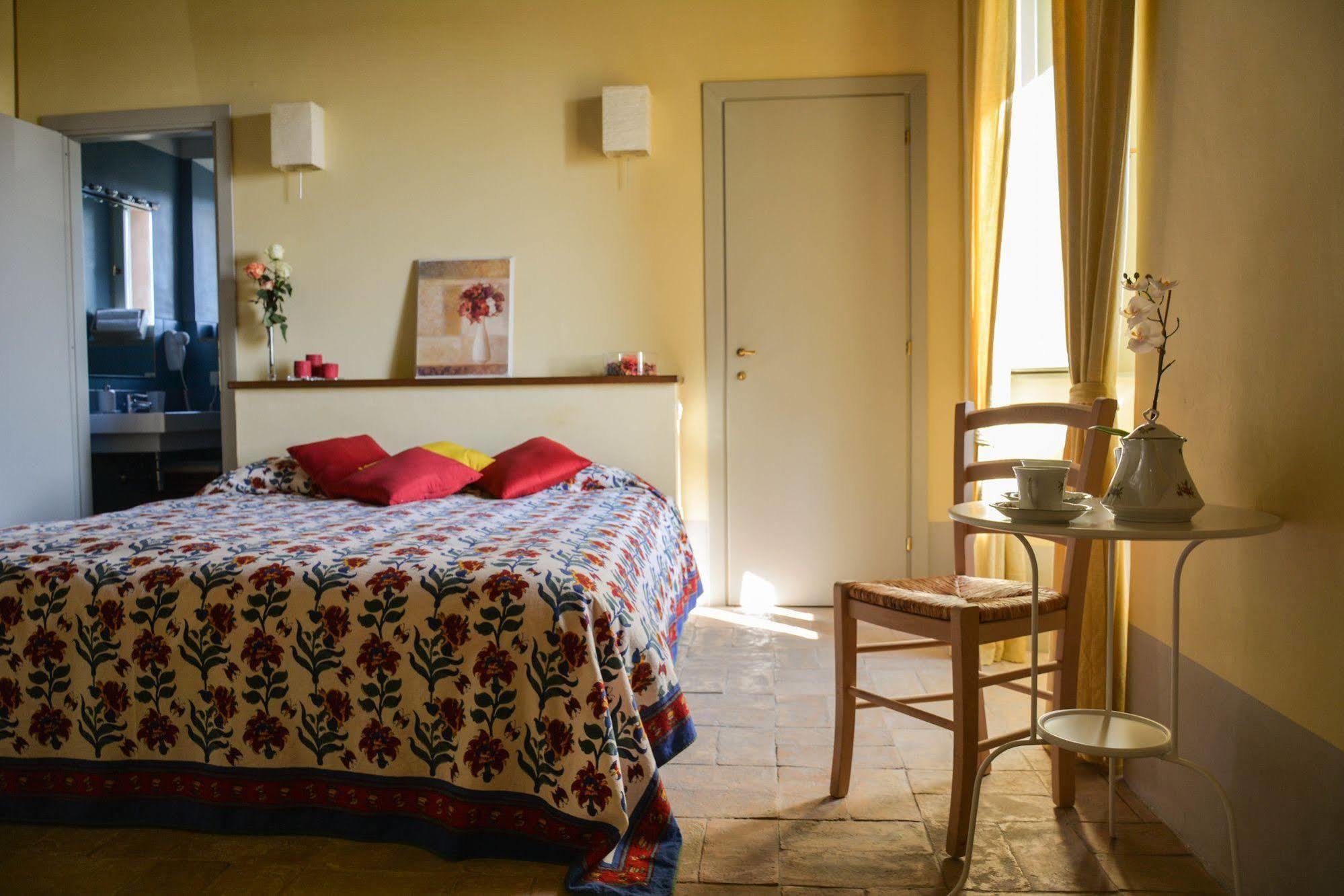 Agriturismo Casale Bonaparte Cellere ภายนอก รูปภาพ