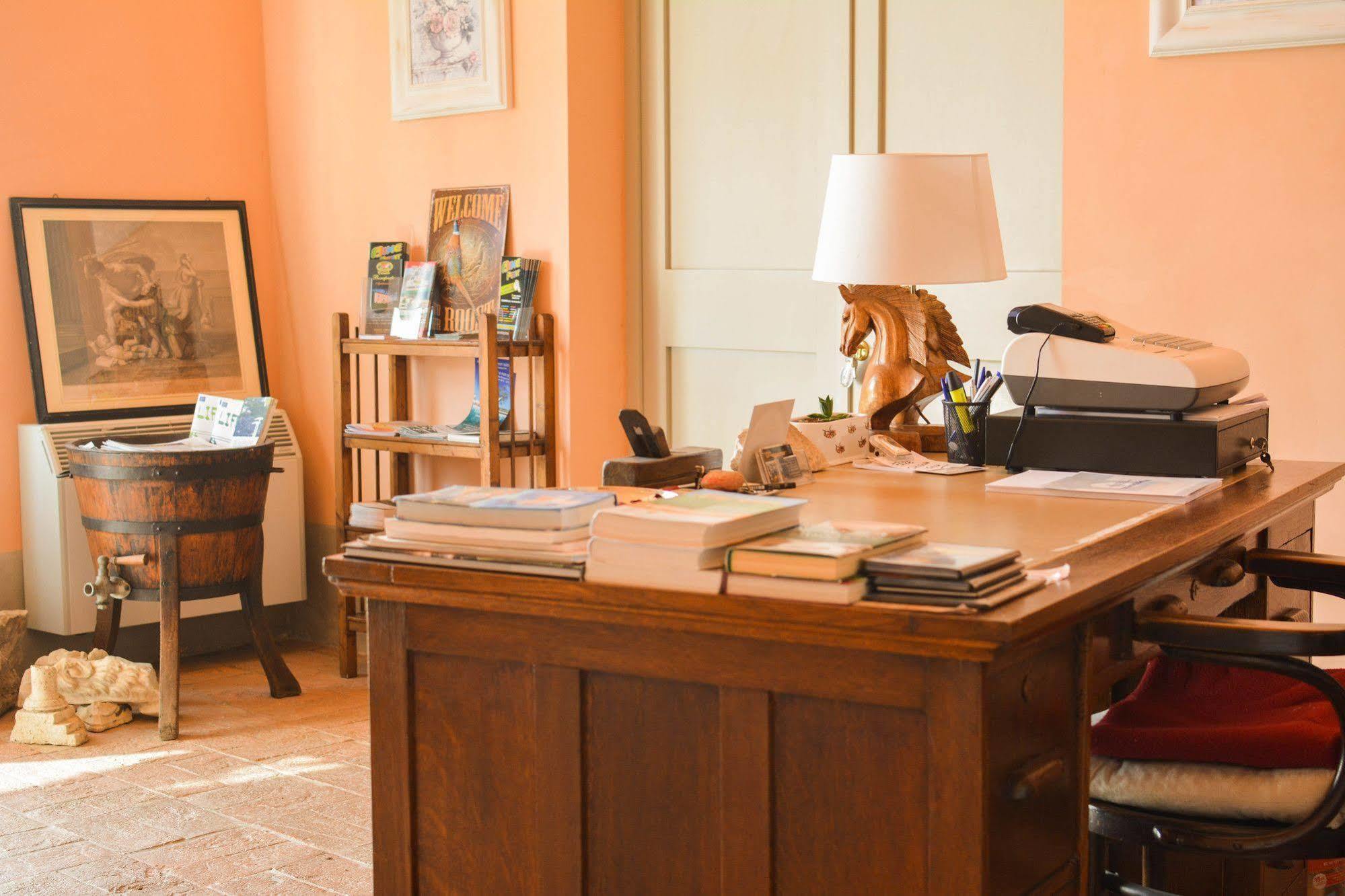 Agriturismo Casale Bonaparte Cellere ภายนอก รูปภาพ